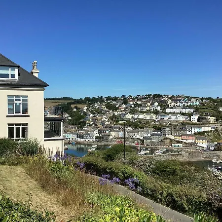 Honeycombe House-2